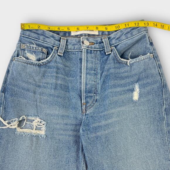 Reformation Vintage Fit Distressed Frayed Hem Cropped Jeans in Salton Size 26 - Picture 4 of 8